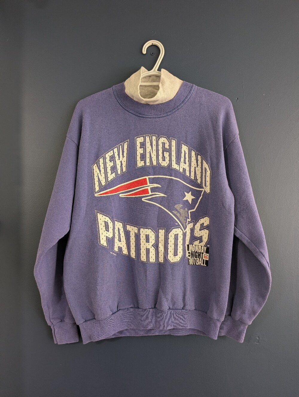 New England Patriots 90s Sweater Ladies Size Large